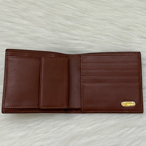 FENDI - PEQUIN STRIPE BI-FOLD WALLET - Picture 7 of 16